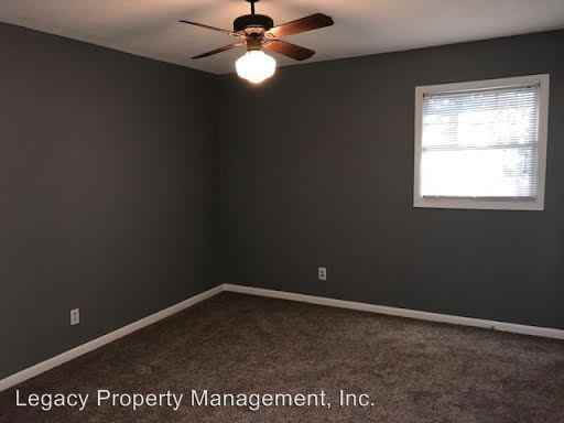 7910 Le Jeune Dr - Photo 2 of 21