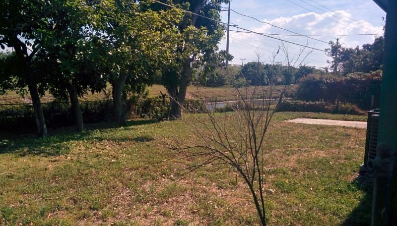 1912 Ware Cir - Photo 2 of 8