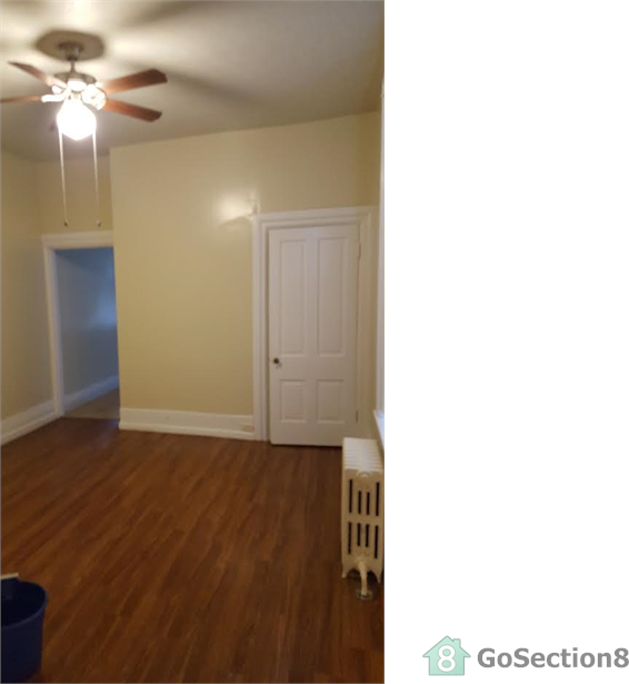 1909 Baltimore Ave - Photo 3 of 7