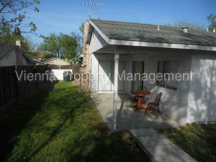 7205 Dedrick Ct - Photo 2 of 22