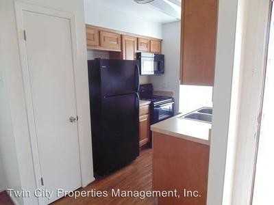 3603 Elliott St - Photo 3 of 5