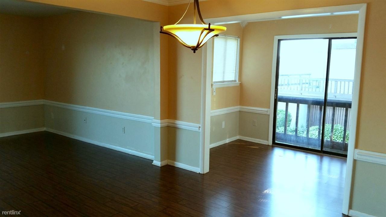 200 Mill Point Dr - Photo 3 of 11