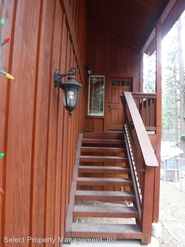 8684 Steelhead Ave - Photo 2 of 9