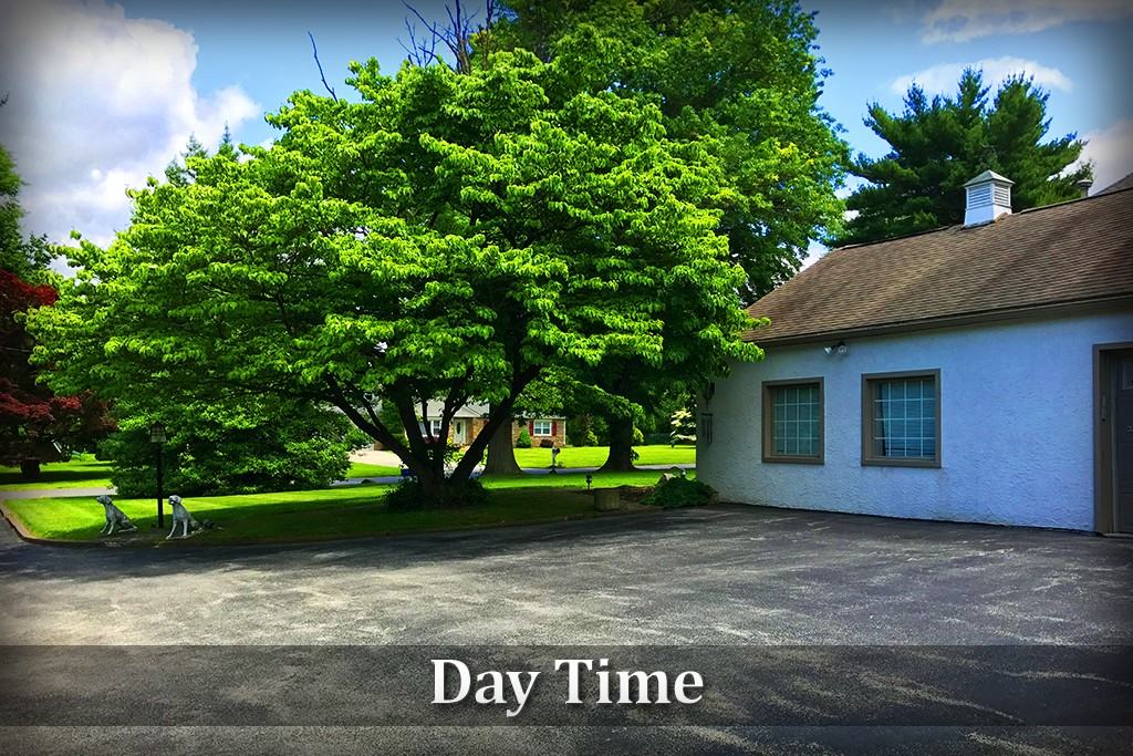 1018 Jamestown Rd - Photo 2 of 50