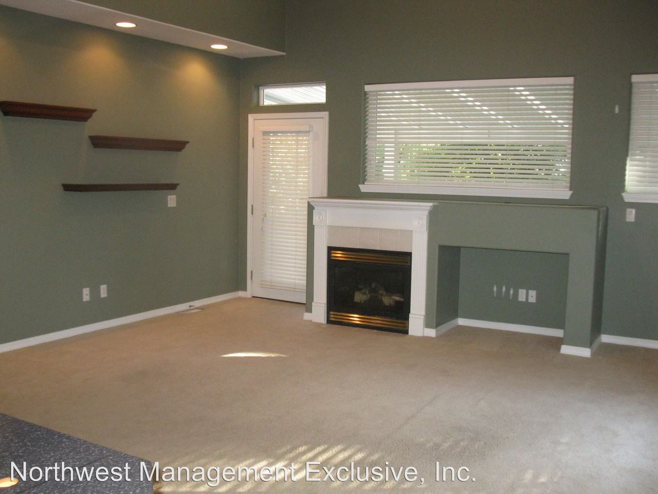 8901 NE 15th St - Photo 2 of 20