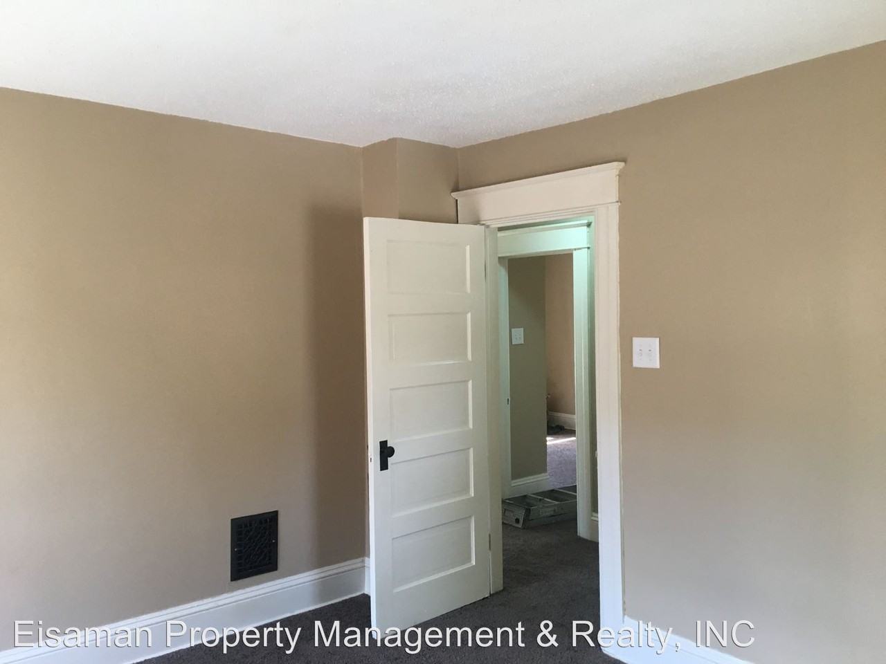 2913 Thompson Ave - Photo 3 of 28