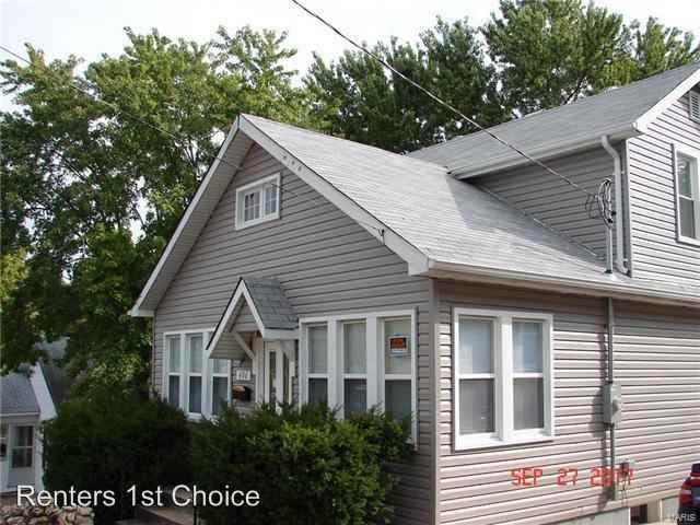 406 Henry St - Photo 2 of 9