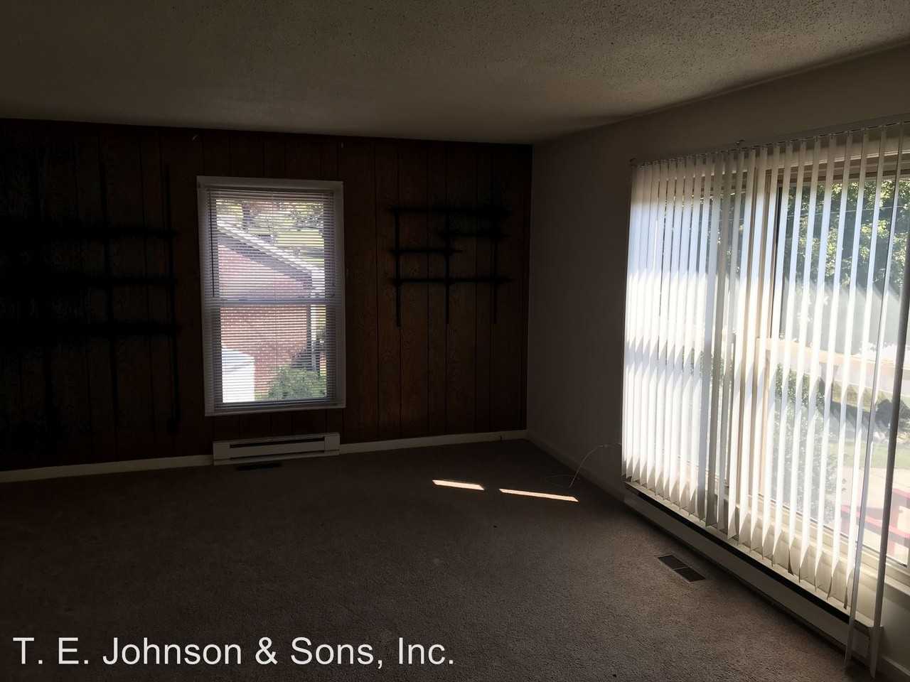 5417 Winona St NW - Photo 2 of 12