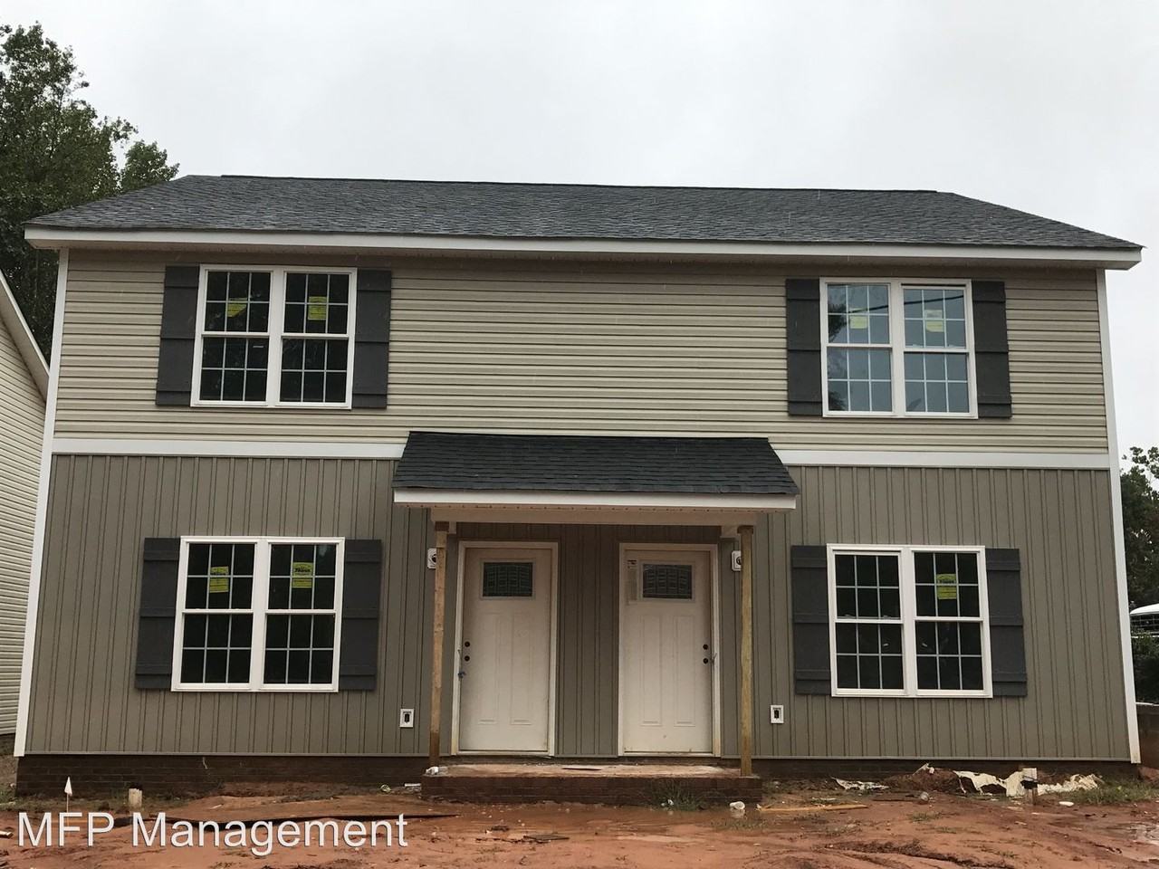 4400 Tantilla Cir - Photo 2 of 43