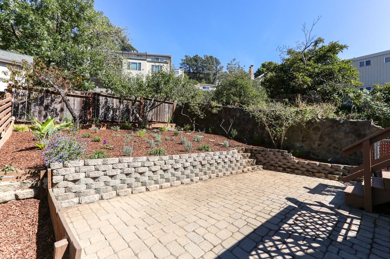 637 San Bruno Ave - Photo 2 of 21