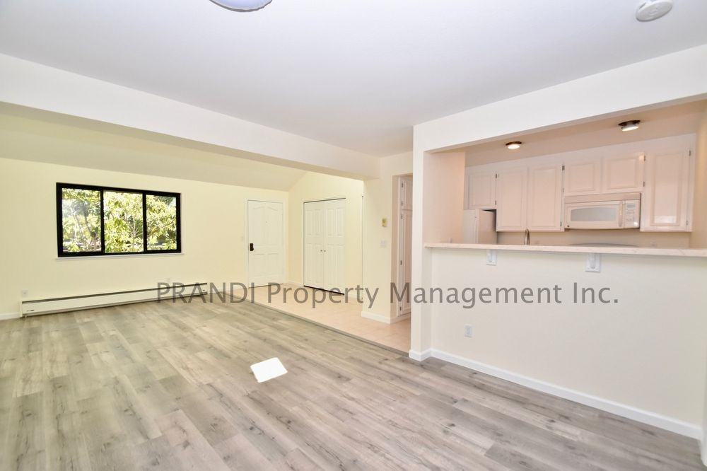 41 Ashford Ave - Photo 3 of 6