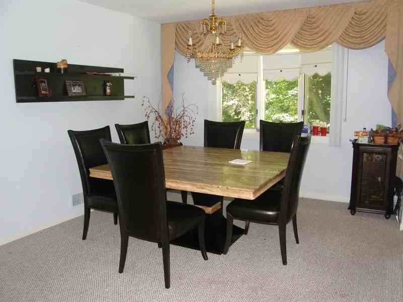 18 Ravine Ct - Photo 3 of 10