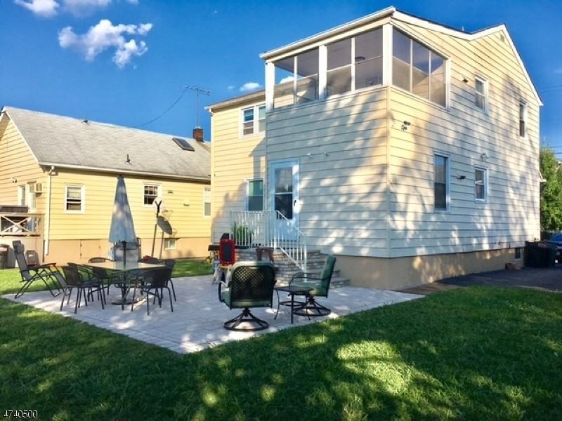 91 William Pl #1 - Photo 2 of 11