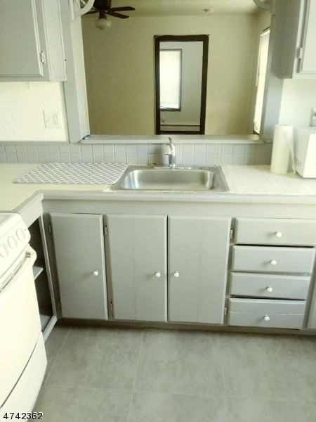 83 Main St #A - Photo 2 of 4