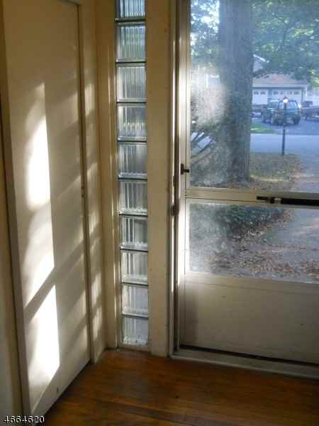 7 Brearly Crescent - Photo 2 of 17