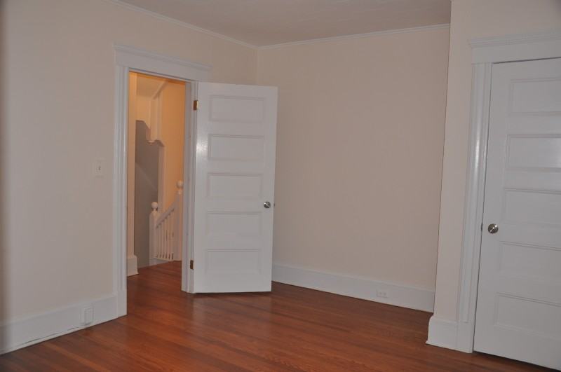 427 S Ave W - Photo 3 of 3