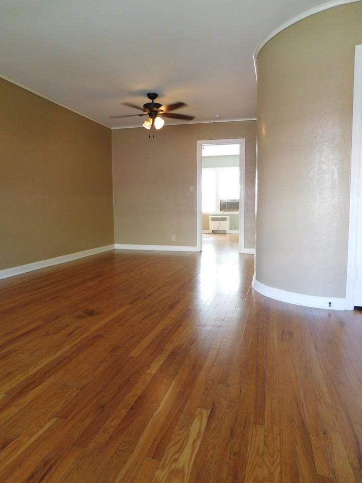 23 East 49th Street #2 - Photo 3 of 13