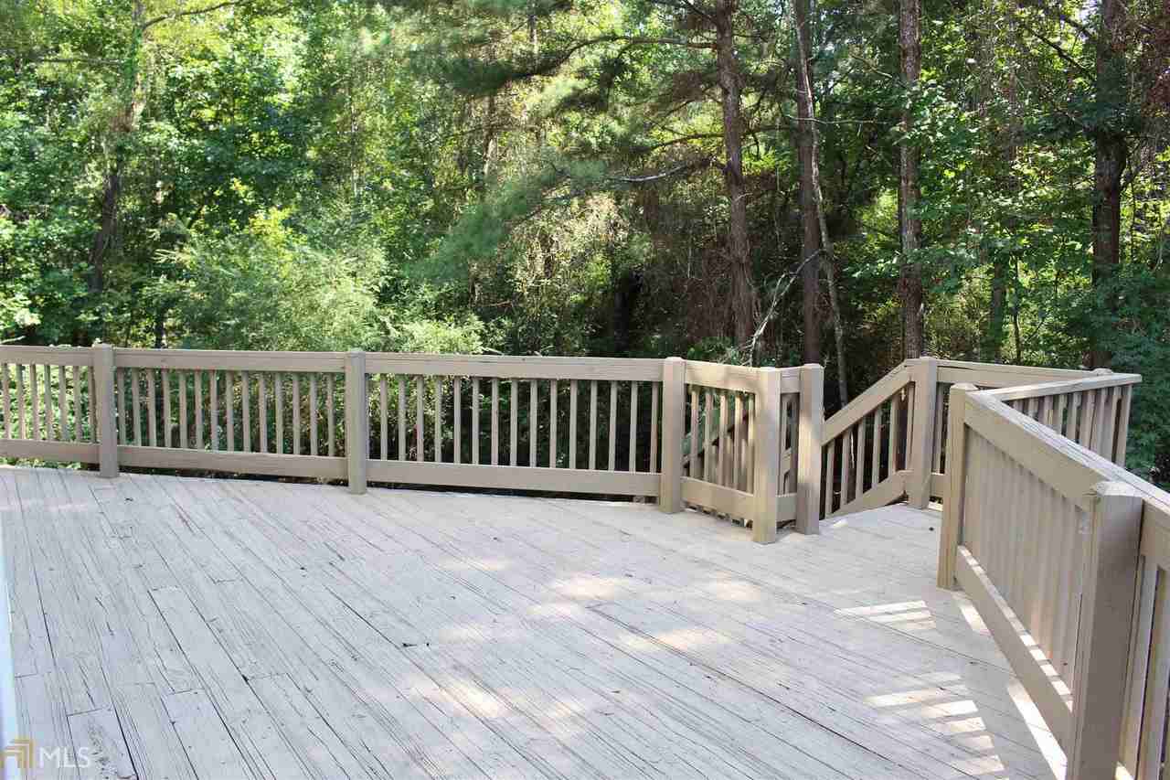 4692 Bishop Lake Rd - Photo 3 of 31