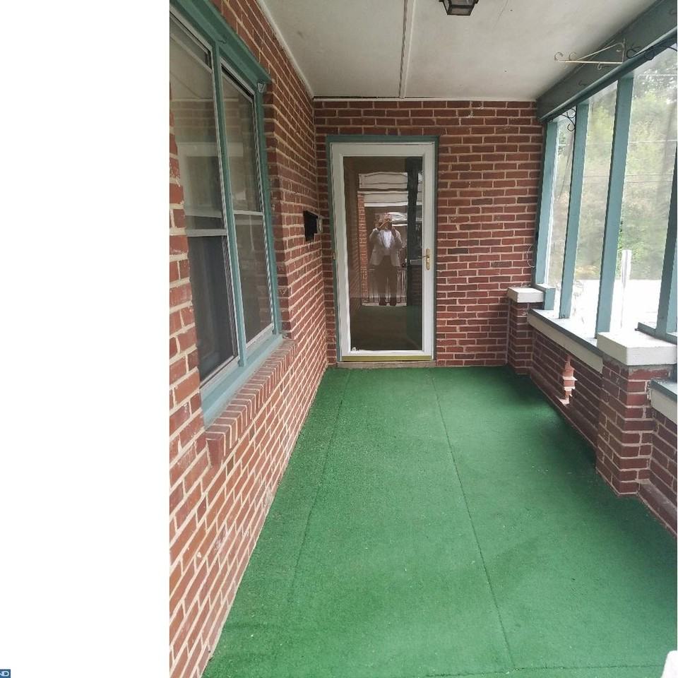 1733 Willow St #1stFL - Photo 2 of 13