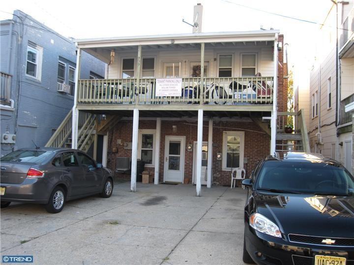 937 Asbury Ave - Photo 2 of 6