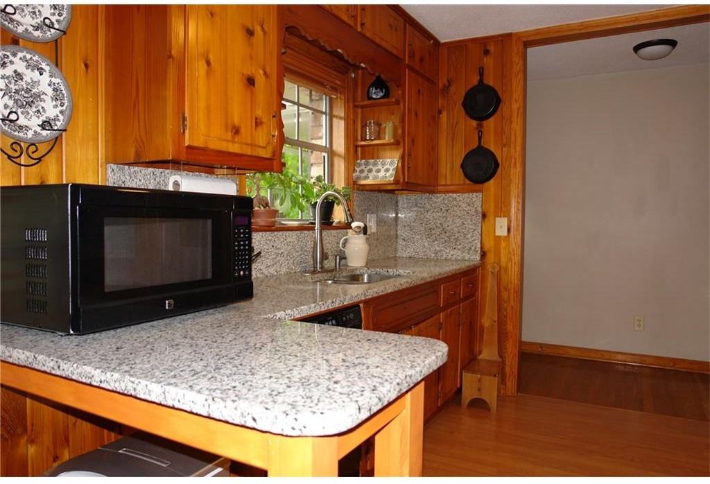 2010 Starlight Dr - Photo 2 of 27