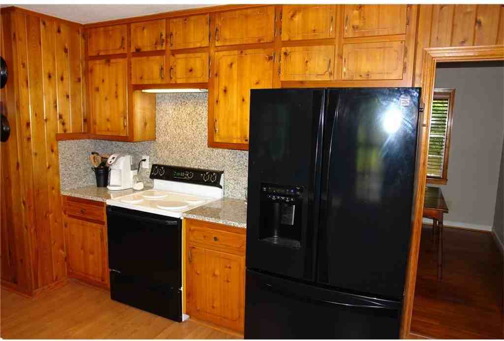 2010 Starlight Dr - Photo 3 of 27