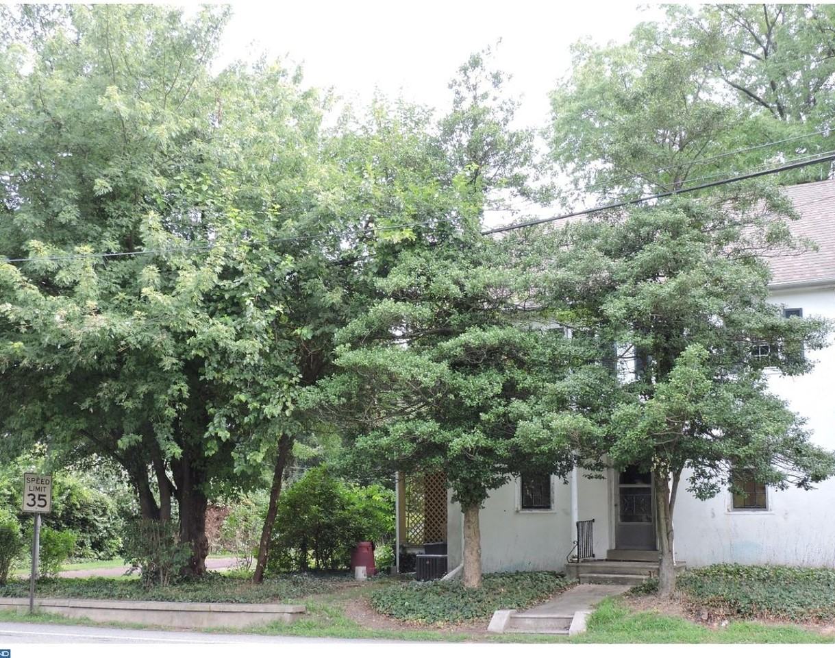 3031 W Germantown Pike - Photo 2 of 15