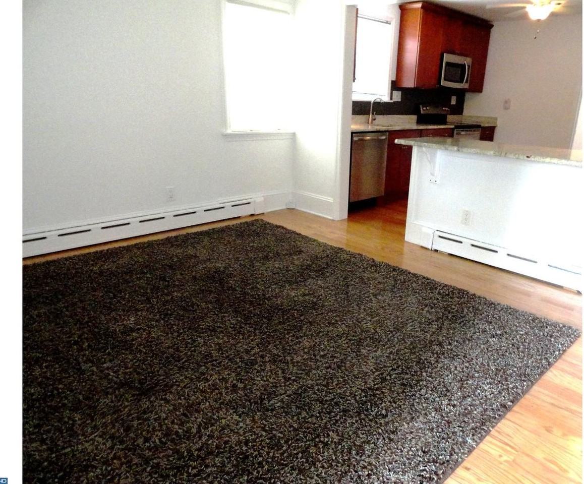 301 Fairfield Rd - Photo 3 of 10