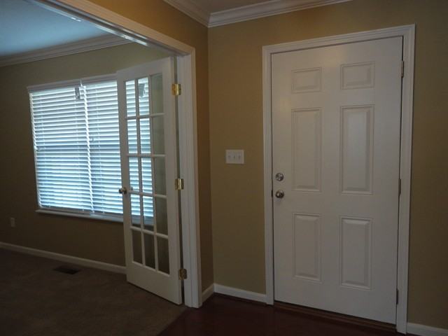 845 Elm Tree Dr - Photo 2 of 14