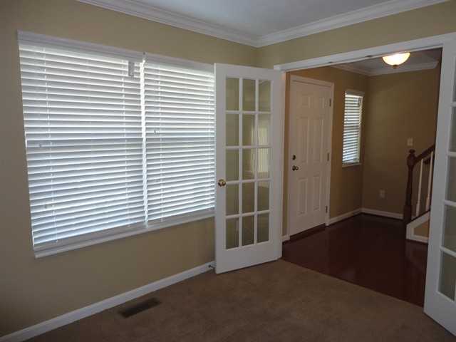 845 Elm Tree Dr - Photo 3 of 14