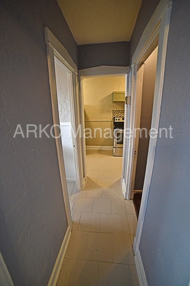 3639 The Paseo - Photo 3 of 9