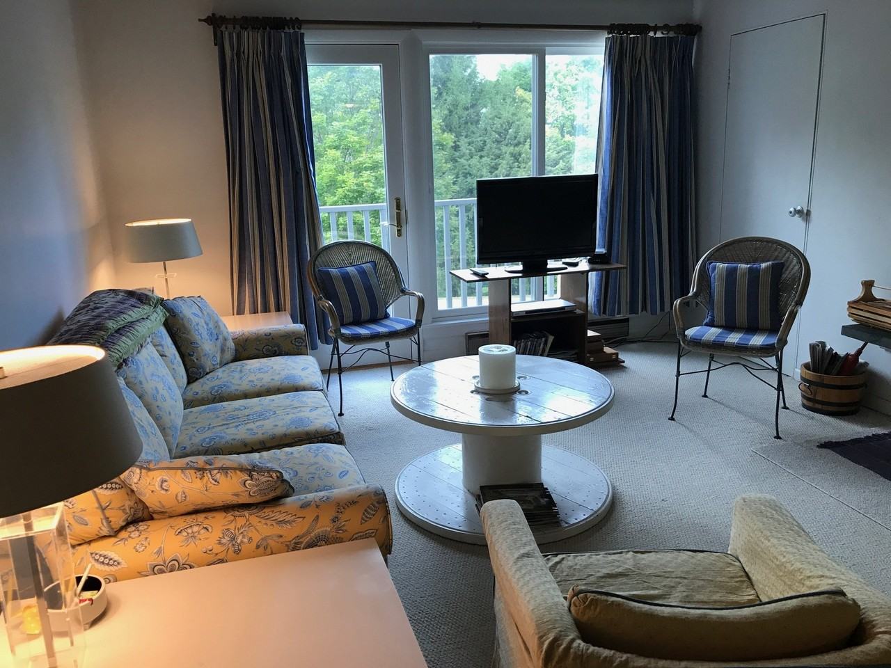 6 White Birch Ln - Photo 3 of 8