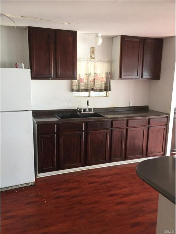 26460 Dale St - Photo 3 of 3