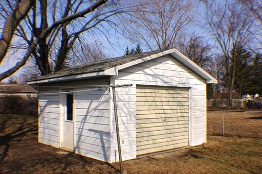 230 N Elms Rd - Photo 3 of 16