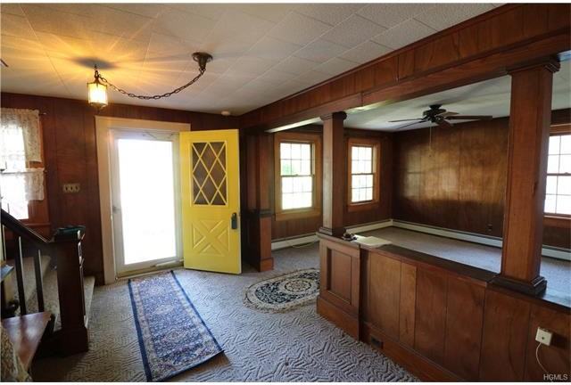 2010 NY-284 - Photo 2 of 20