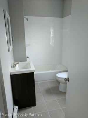 234 E Hanover St - Photo 3 of 9