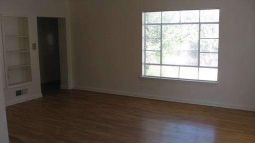 1351 W Kershaw St - Photo 3 of 18