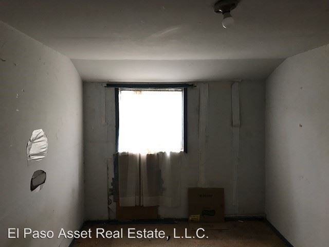 9170 Maria Ct - Photo 2 of 4