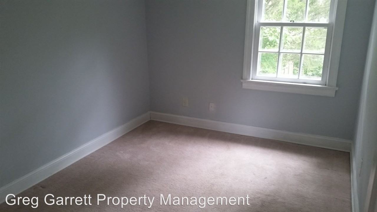 81 Hopkins St - Photo 2 of 17