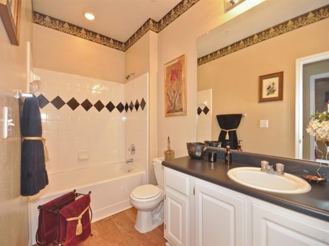 Rutherford Glen - Photo 2 of 5