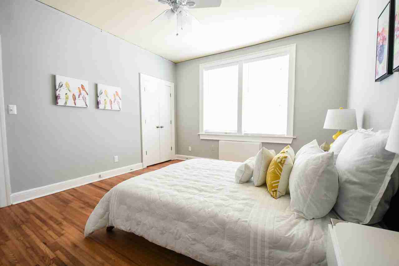 Park at Peachtree Memorial - Photo 2 of 22