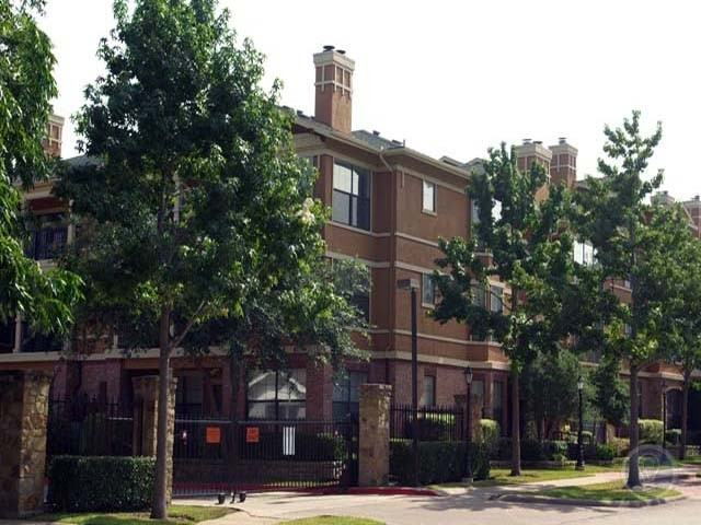 Eastbridge - Photo 3 of 6