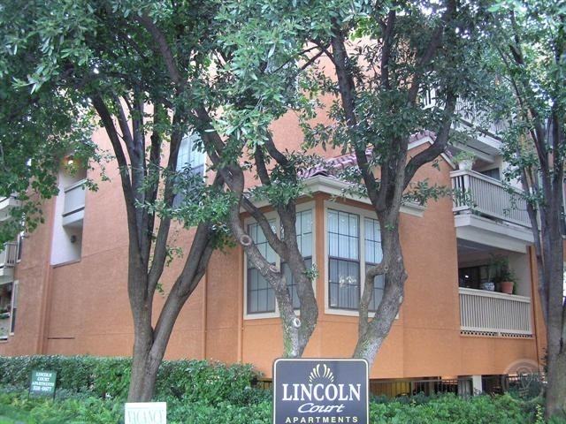 Lincoln Court - Photo 2 of 9