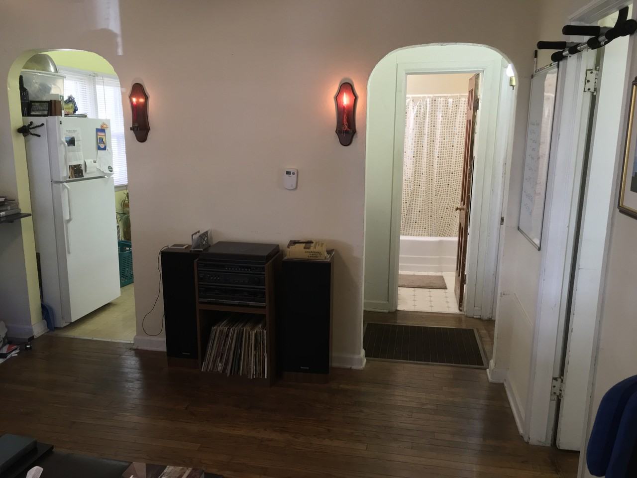 803 West Stoughton Street - Photo 2 of 10