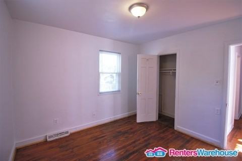 5503 Janice Ln - Photo 3 of 14