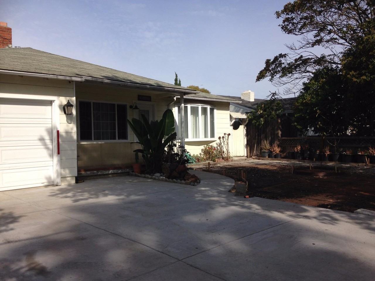 1359 Windermere Ave - Photo 2 of 23