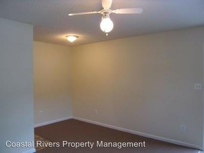401 Taylor Rd - Photo 3 of 4