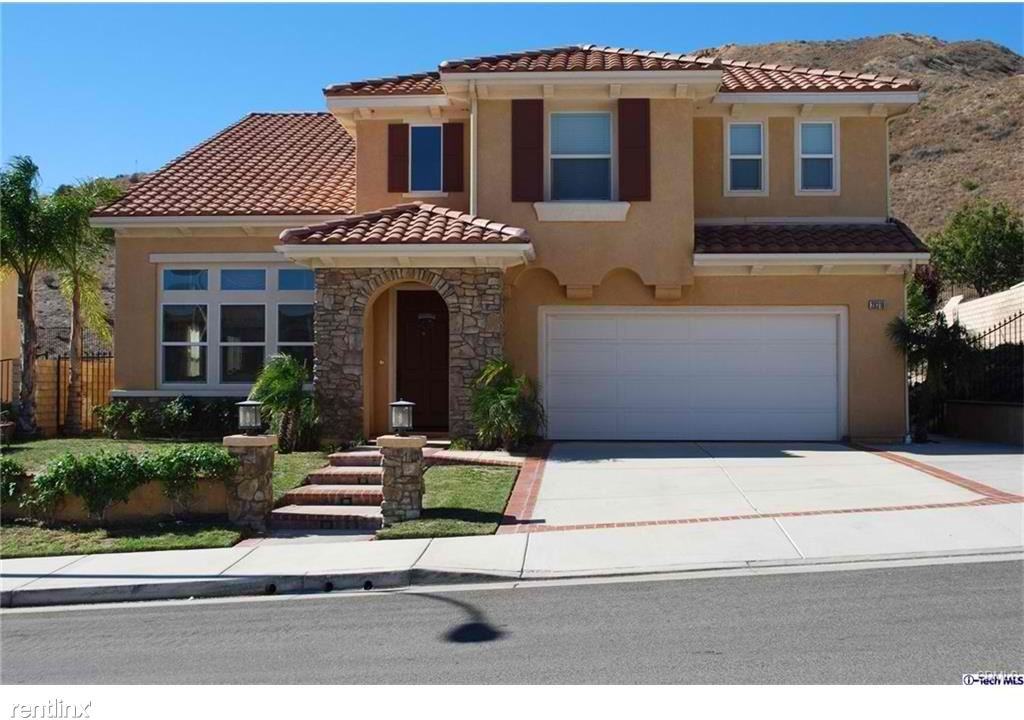 28319 Hawks Ridge Dr - Photo 2 of 23