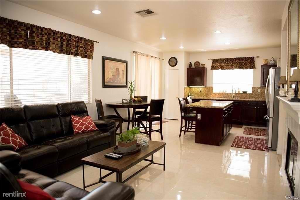 16719 Swift Fox Ave - Photo 2 of 15
