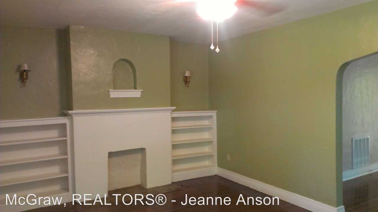 1613 S Knoxville Ave - Photo 2 of 11